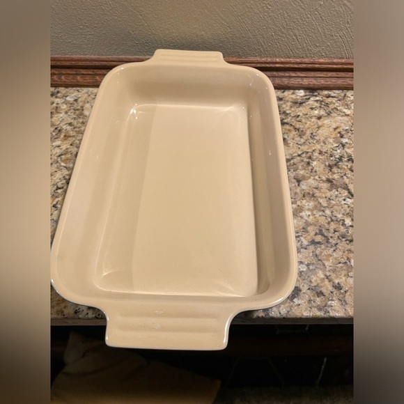 Le Creuset Other - Le Creuset 5x7 casserole dish